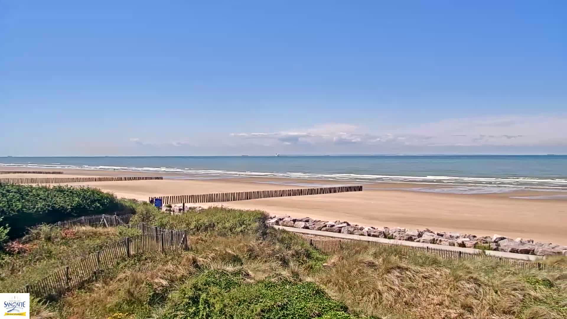 Plage de Sangatte Beach  Live Cam - Calais, Pas-de-Calais, Hauts-de-France, France