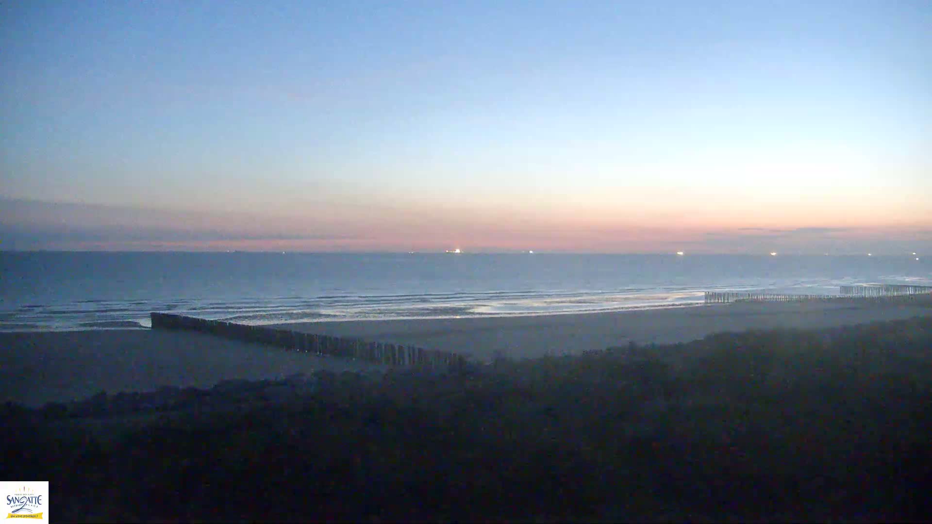 Plage de Sangatte Beach  Live Cam - Calais, Pas-de-Calais, Hauts-de-France, France