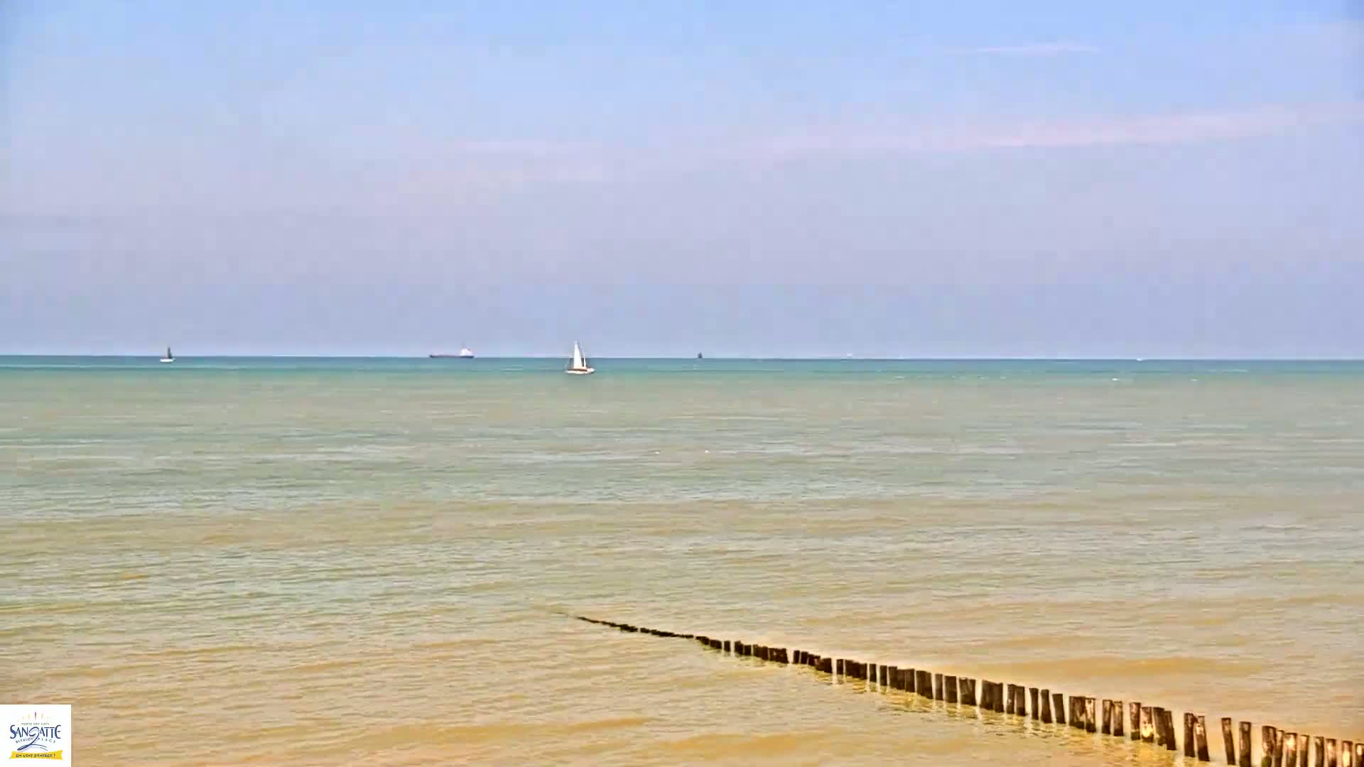 Plage de Sangatte Beach  Live Cam - Calais, Pas-de-Calais, Hauts-de-France, France