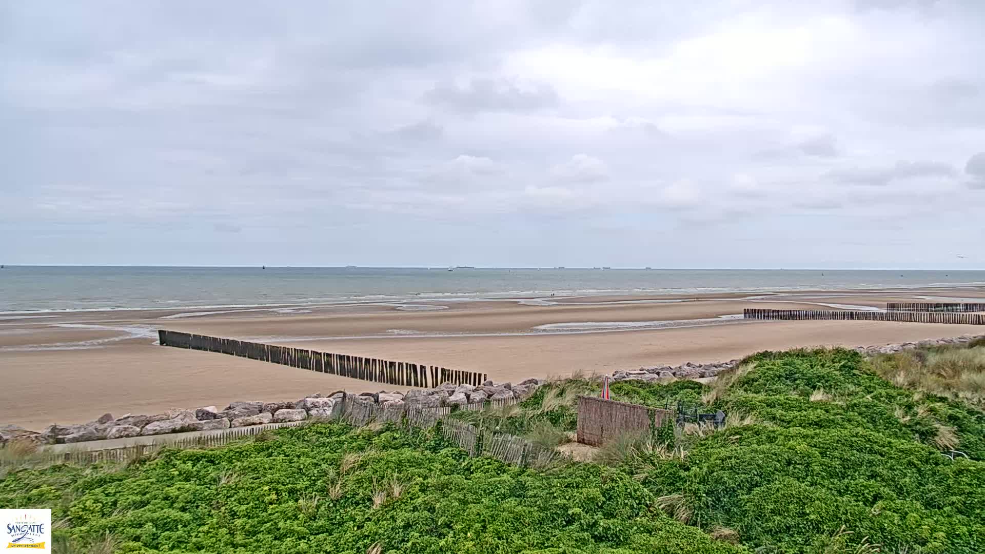 Plage de Sangatte Beach  Live Cam - Calais, Pas-de-Calais, Hauts-de-France, France