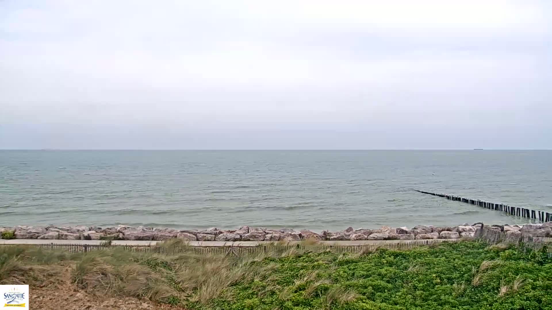 Plage de Sangatte Beach  Live Cam - Calais, Pas-de-Calais, Hauts-de-France, France