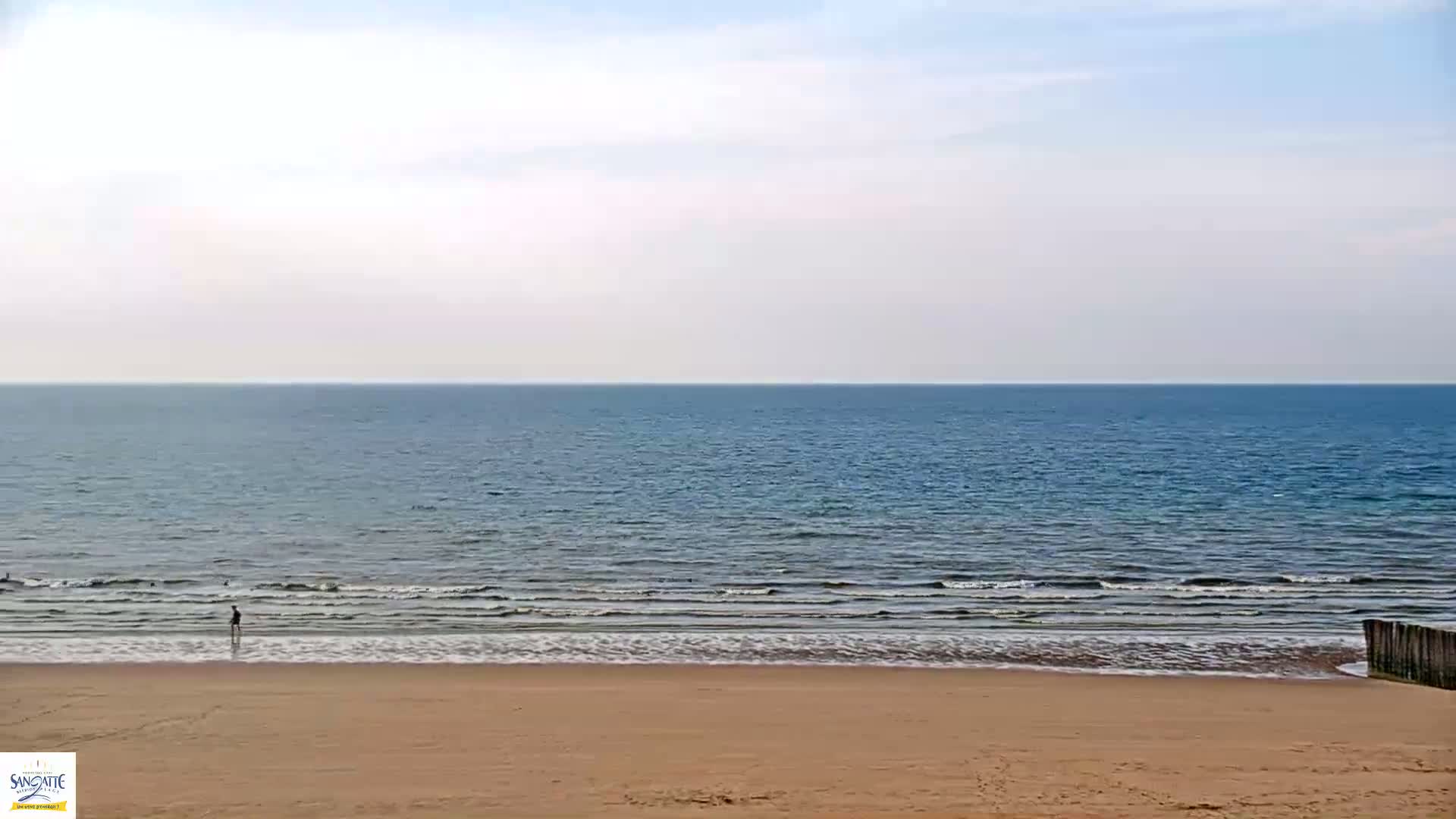 Plage de Sangatte Beach  Live Cam - Calais, Pas-de-Calais, Hauts-de-France, France