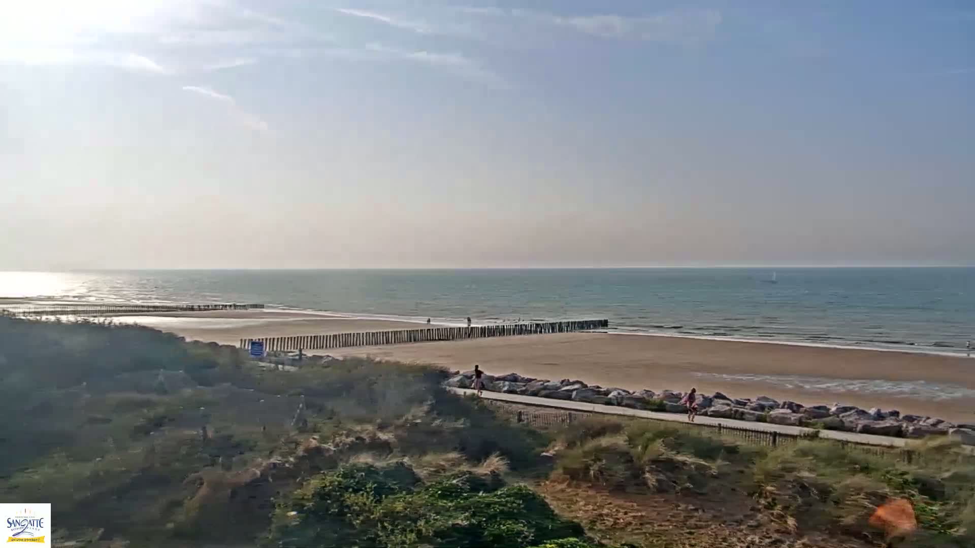 Plage de Sangatte Beach  Live Cam - Calais, Pas-de-Calais, Hauts-de-France, France