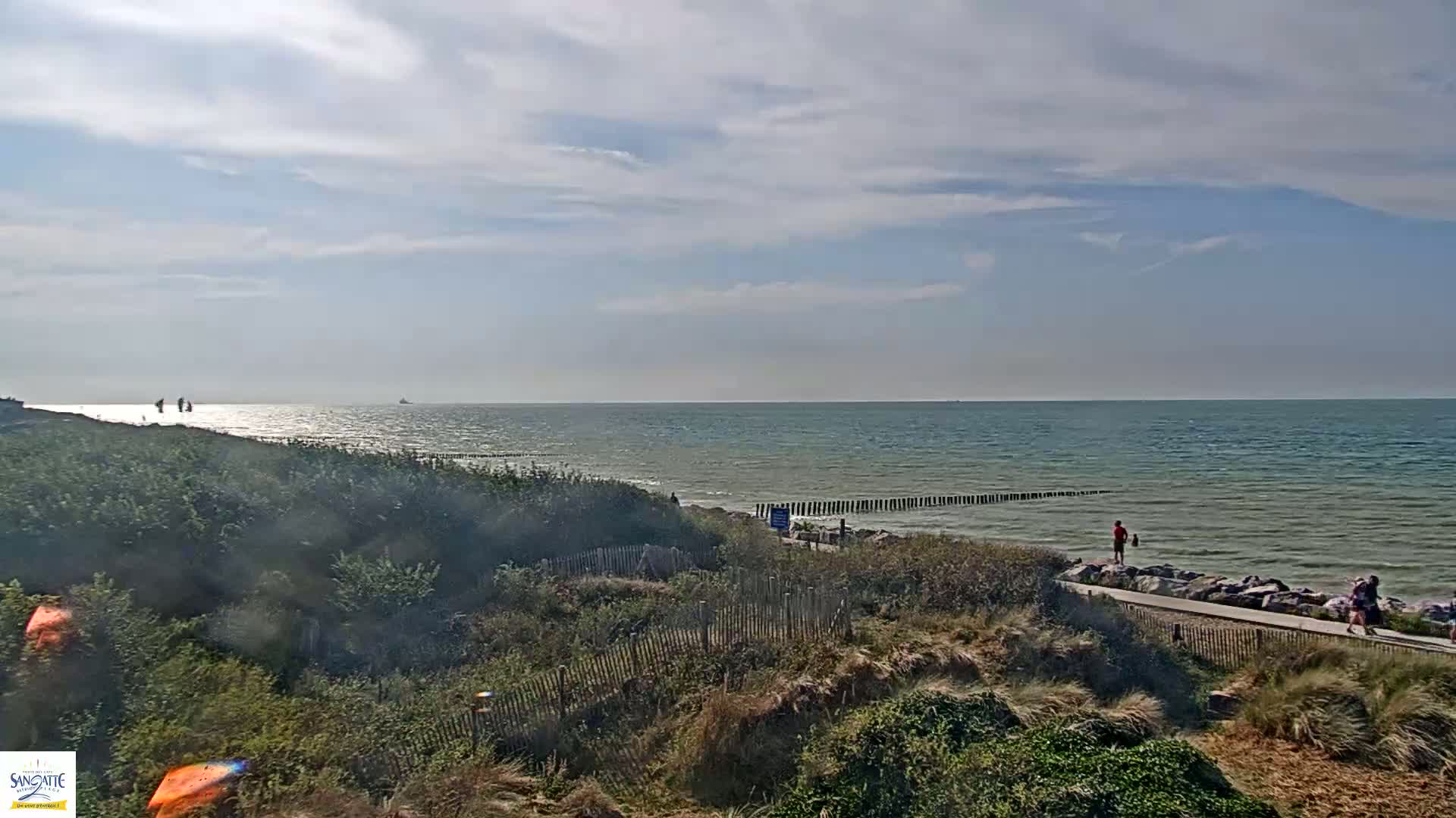 Plage de Sangatte Beach  Live Cam - Calais, Pas-de-Calais, Hauts-de-France, France