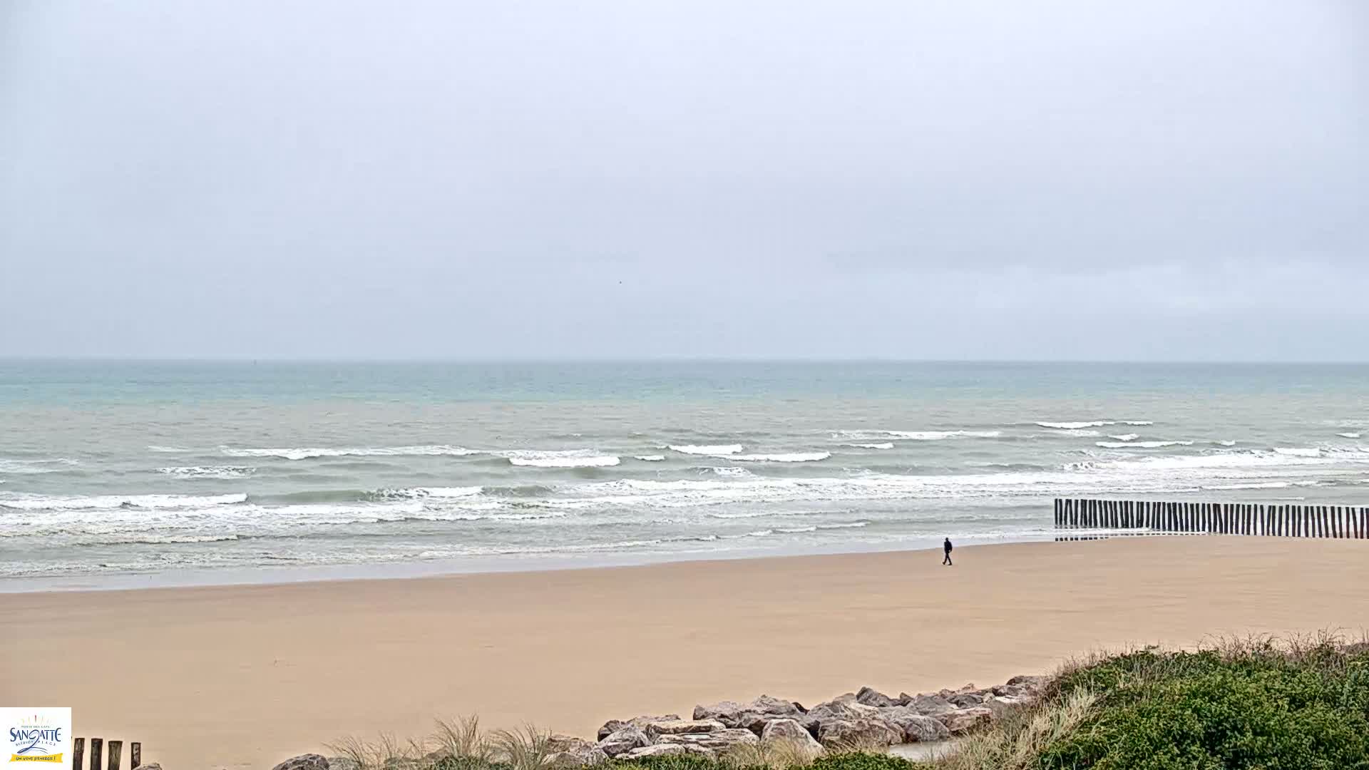 Plage de Sangatte Beach  Live Cam - Calais, Pas-de-Calais, Hauts-de-France, France