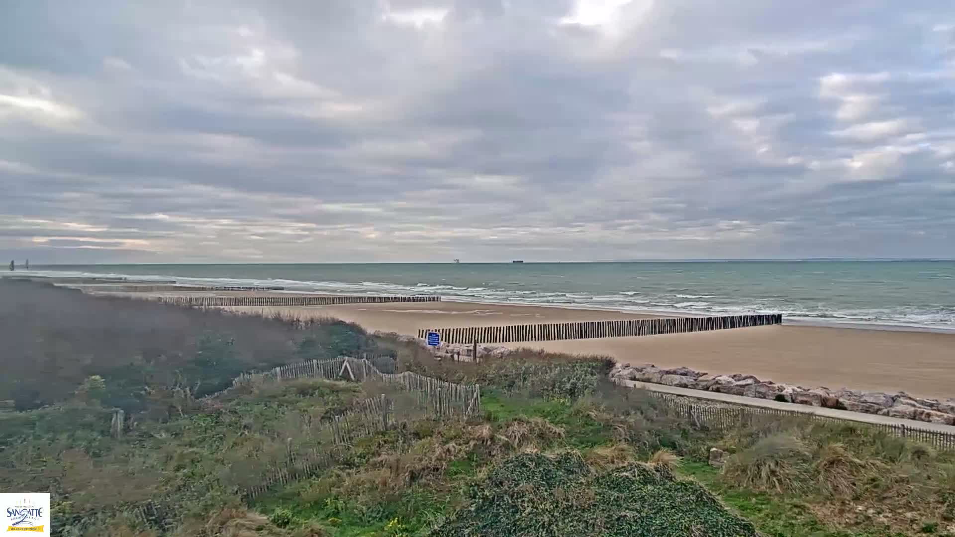 Plage de Sangatte Beach  Live Cam - Calais, Pas-de-Calais, Hauts-de-France, France