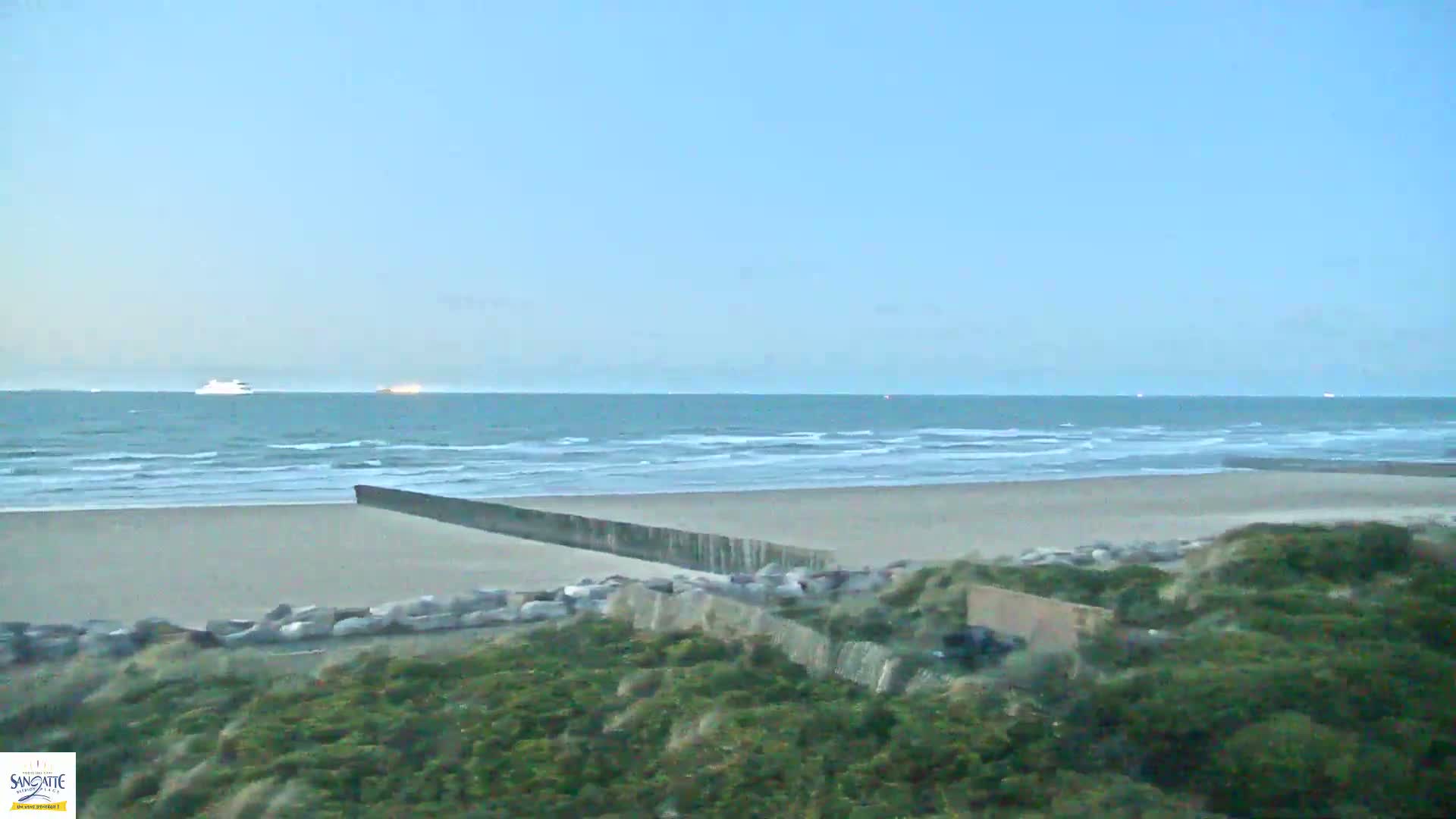 Plage de Sangatte Beach  Live Cam - Calais, Pas-de-Calais, Hauts-de-France, France