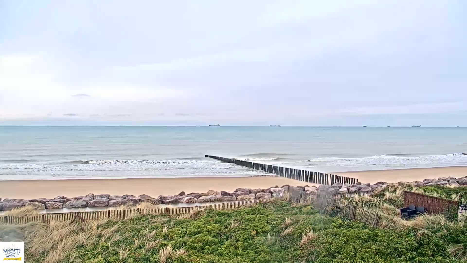 Plage de Sangatte Beach  Live Cam - Calais, Pas-de-Calais, Hauts-de-France, France