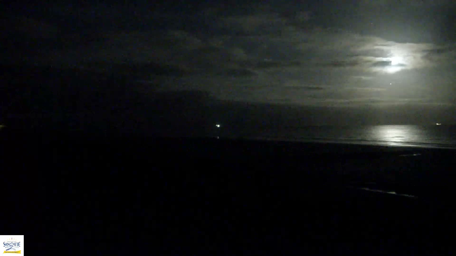 Plage de Sangatte Beach  Live Cam - Calais, Pas-de-Calais, Hauts-de-France, France