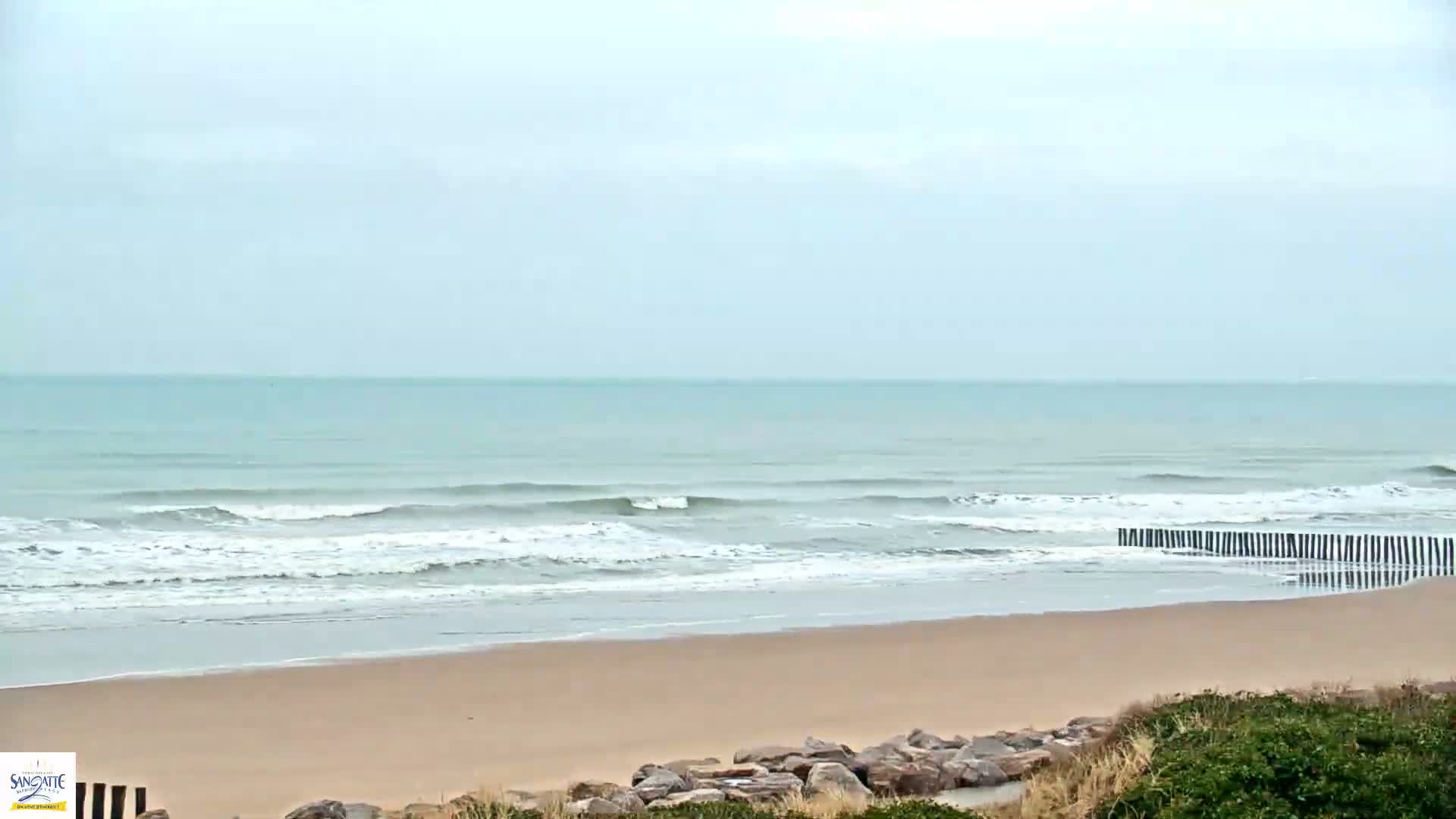 Plage de Sangatte Beach  Live Cam - Calais, Pas-de-Calais, Hauts-de-France, France