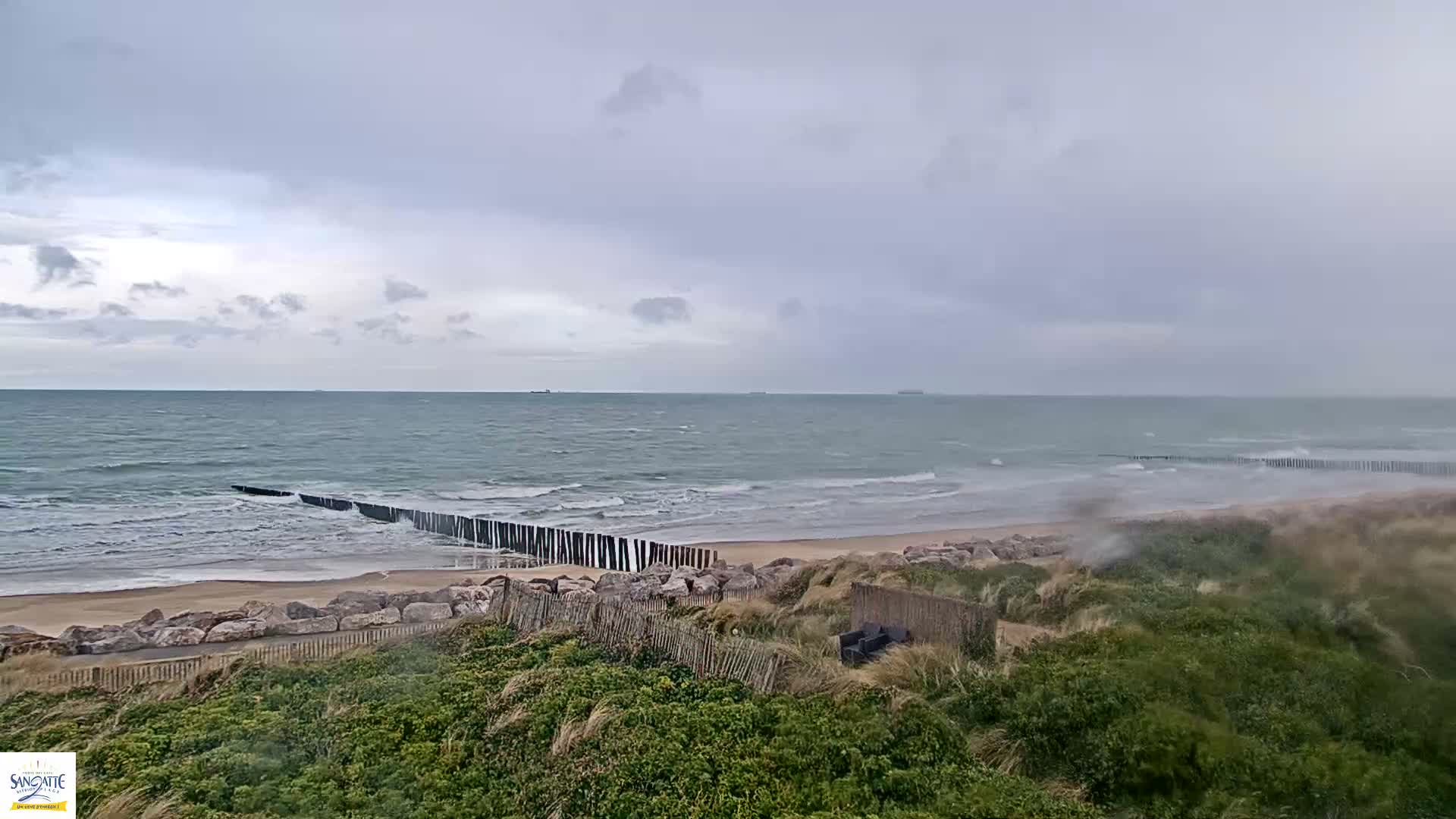 Plage de Sangatte Beach  Live Cam - Calais, Pas-de-Calais, Hauts-de-France, France