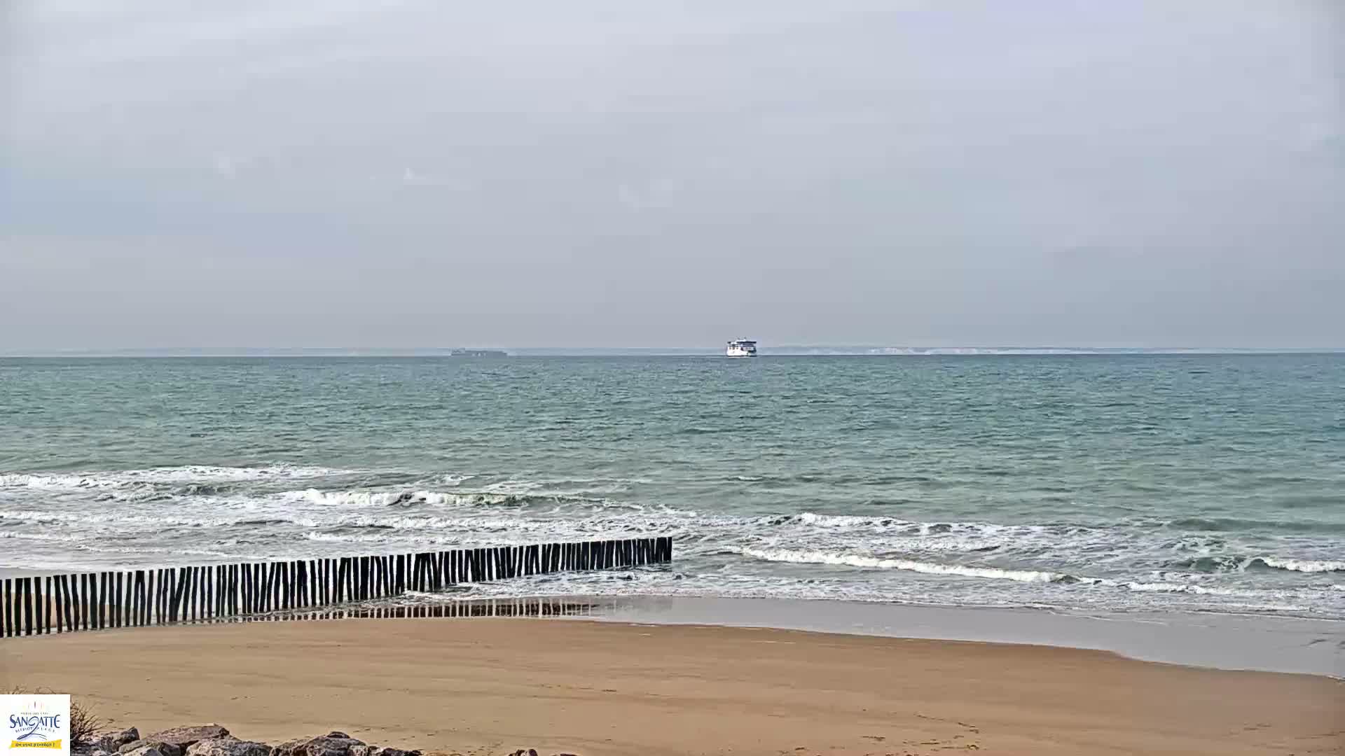 Plage de Sangatte Beach  Live Cam - Calais, Pas-de-Calais, Hauts-de-France, France