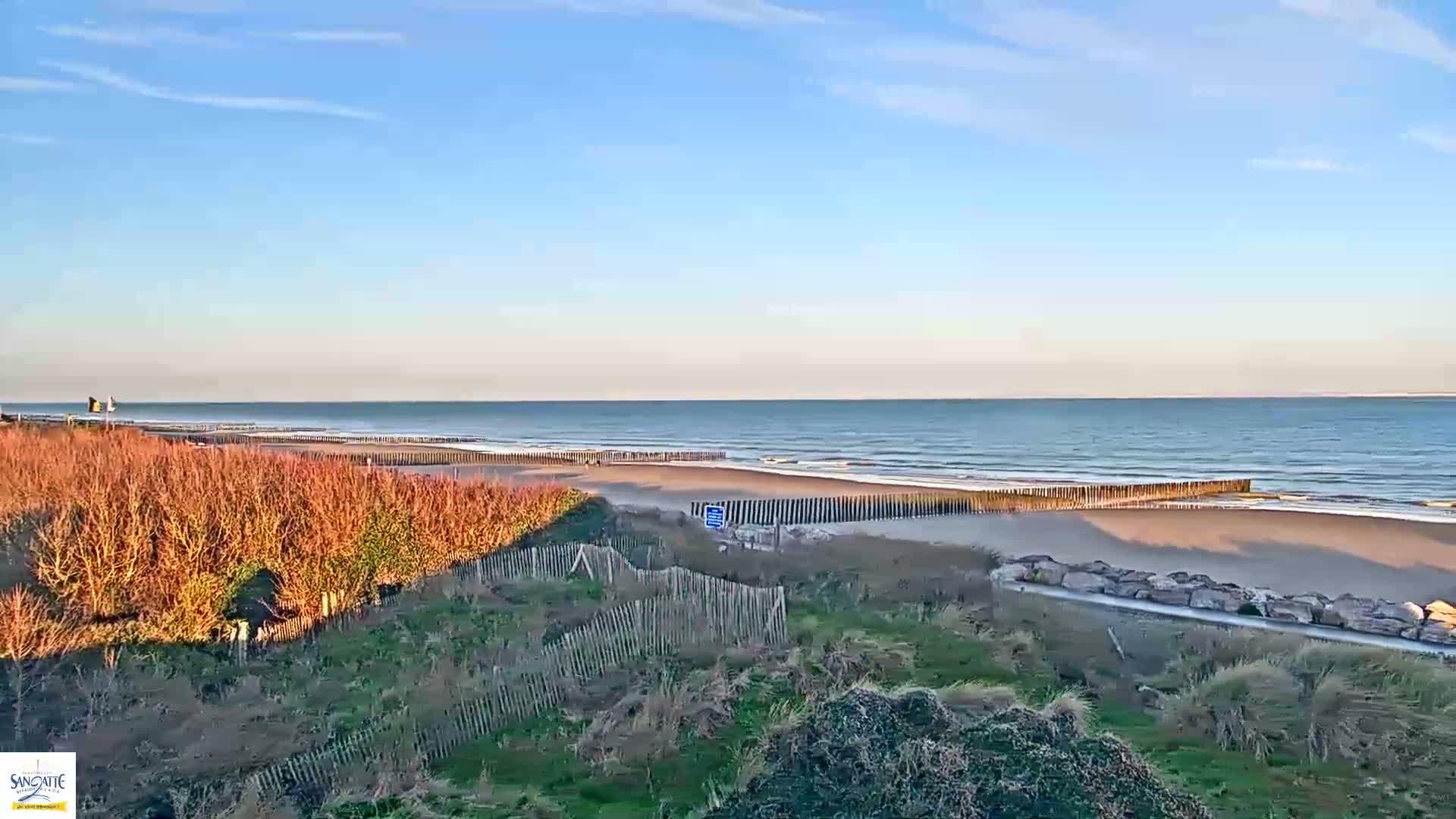 Plage de Sangatte Beach  Live Cam - Calais, Pas-de-Calais, Hauts-de-France, France