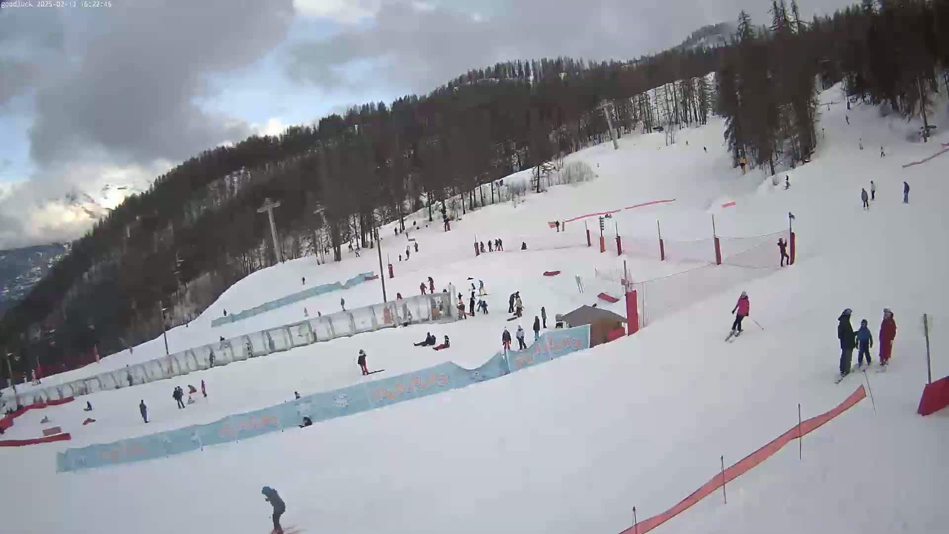 Puy-Saint-Vincent 1600 Ski Slopes Live Cam - Briancon, Hautes-Alpes, Provence-Alpes-Cote d’Azur, France