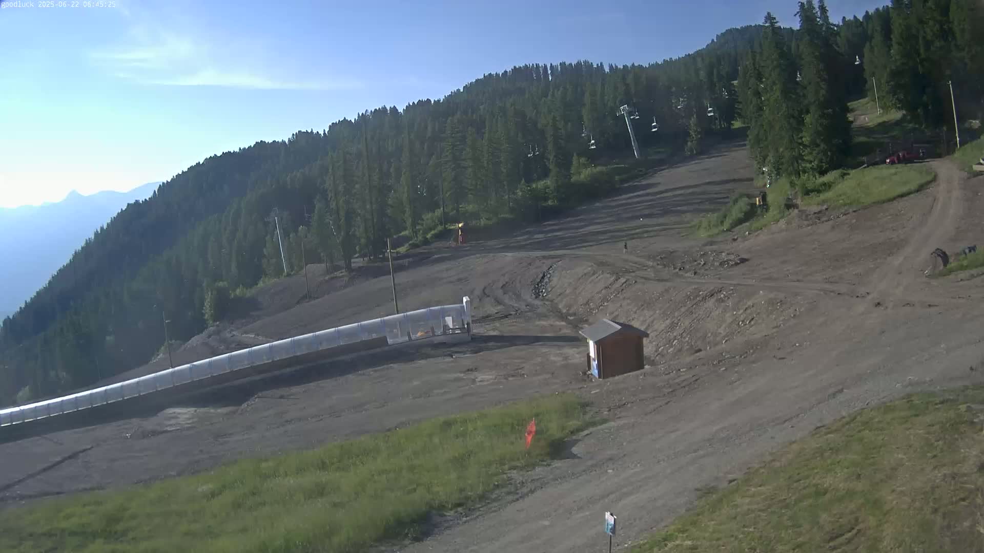 Puy-Saint-Vincent 1600 Ski Slopes Live Cam - Briancon, Hautes-Alpes, Provence-Alpes-Cote d’Azur, France
