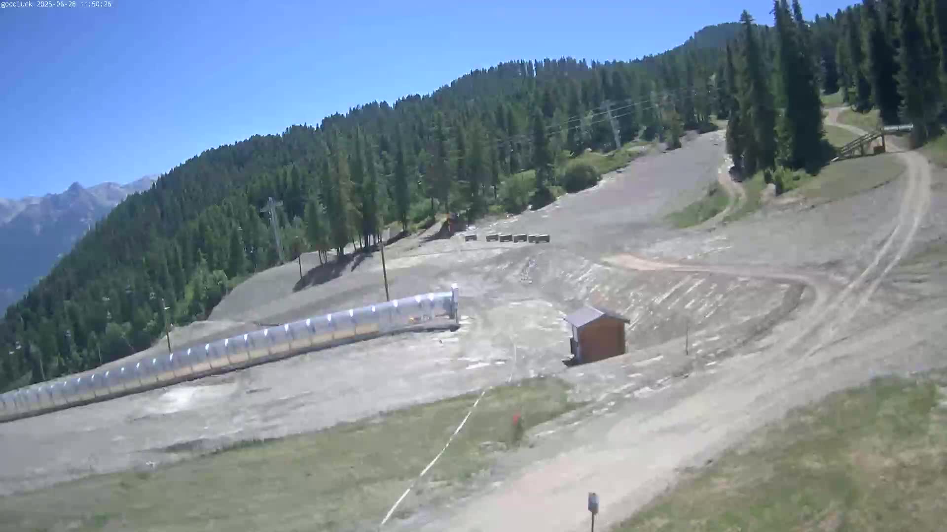 Puy-Saint-Vincent 1600 Ski Slopes Live Cam - Briancon, Hautes-Alpes, Provence-Alpes-Cote d’Azur, France