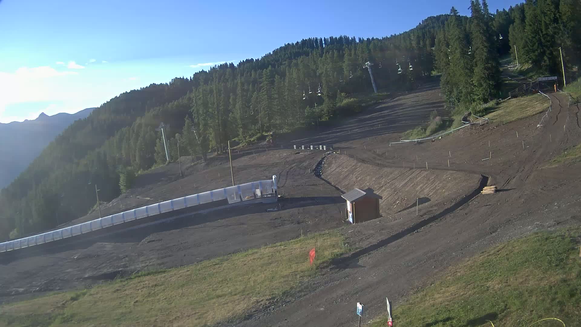 Puy-Saint-Vincent 1600 Ski Slopes Live Cam - Briancon, Hautes-Alpes, Provence-Alpes-Cote d’Azur, France