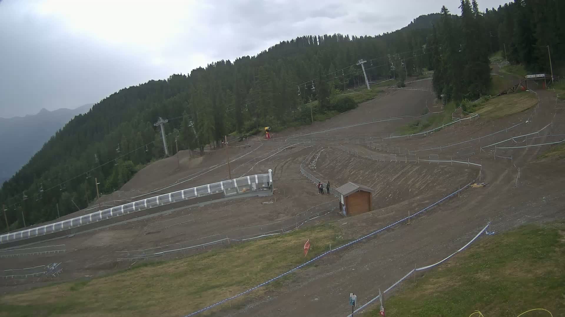 Puy-Saint-Vincent 1600 Ski Slopes Live Cam - Briancon, Hautes-Alpes, Provence-Alpes-Cote d’Azur, France