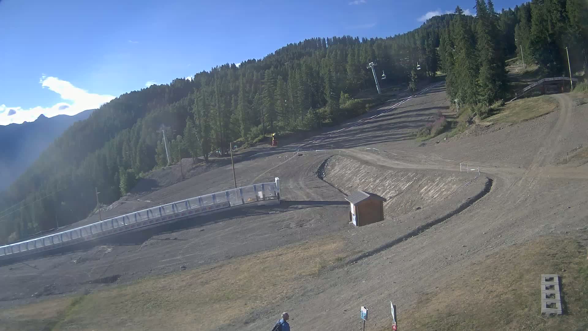 Puy-Saint-Vincent 1600 Ski Slopes Live Cam - Briancon, Hautes-Alpes, Provence-Alpes-Cote d’Azur, France