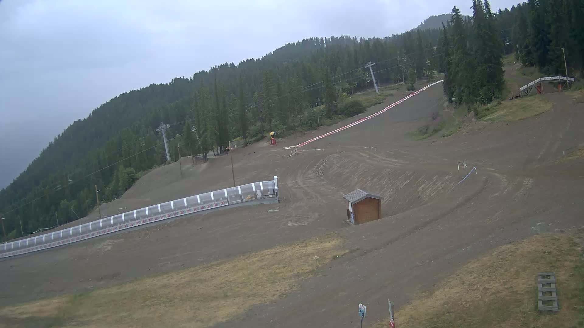 Puy-Saint-Vincent 1600 Ski Slopes Live Cam - Briancon, Hautes-Alpes, Provence-Alpes-Cote d’Azur, France