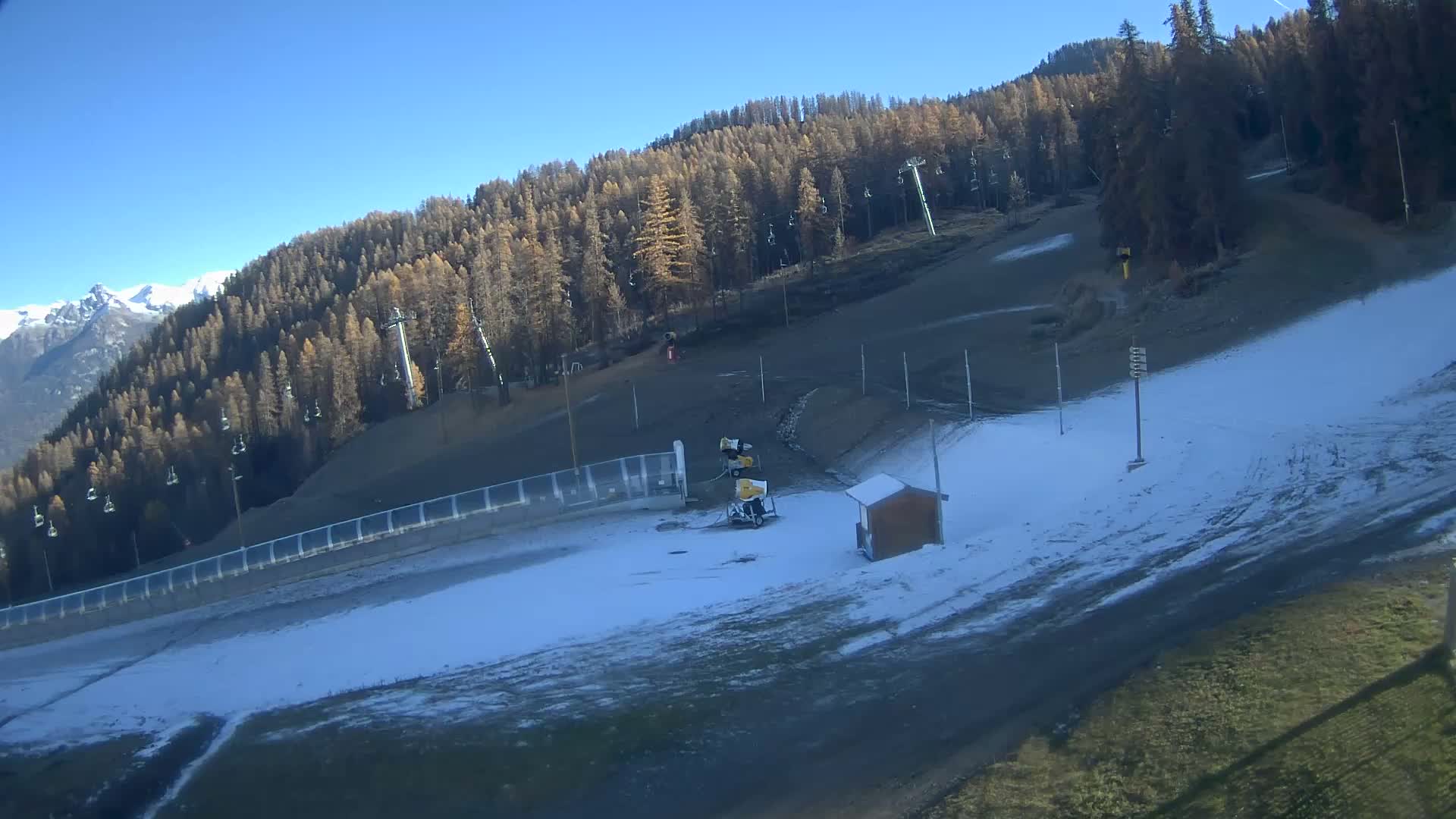 Puy-Saint-Vincent 1600 Ski Slopes Live Cam - Briancon, Hautes-Alpes, Provence-Alpes-Cote d’Azur, France