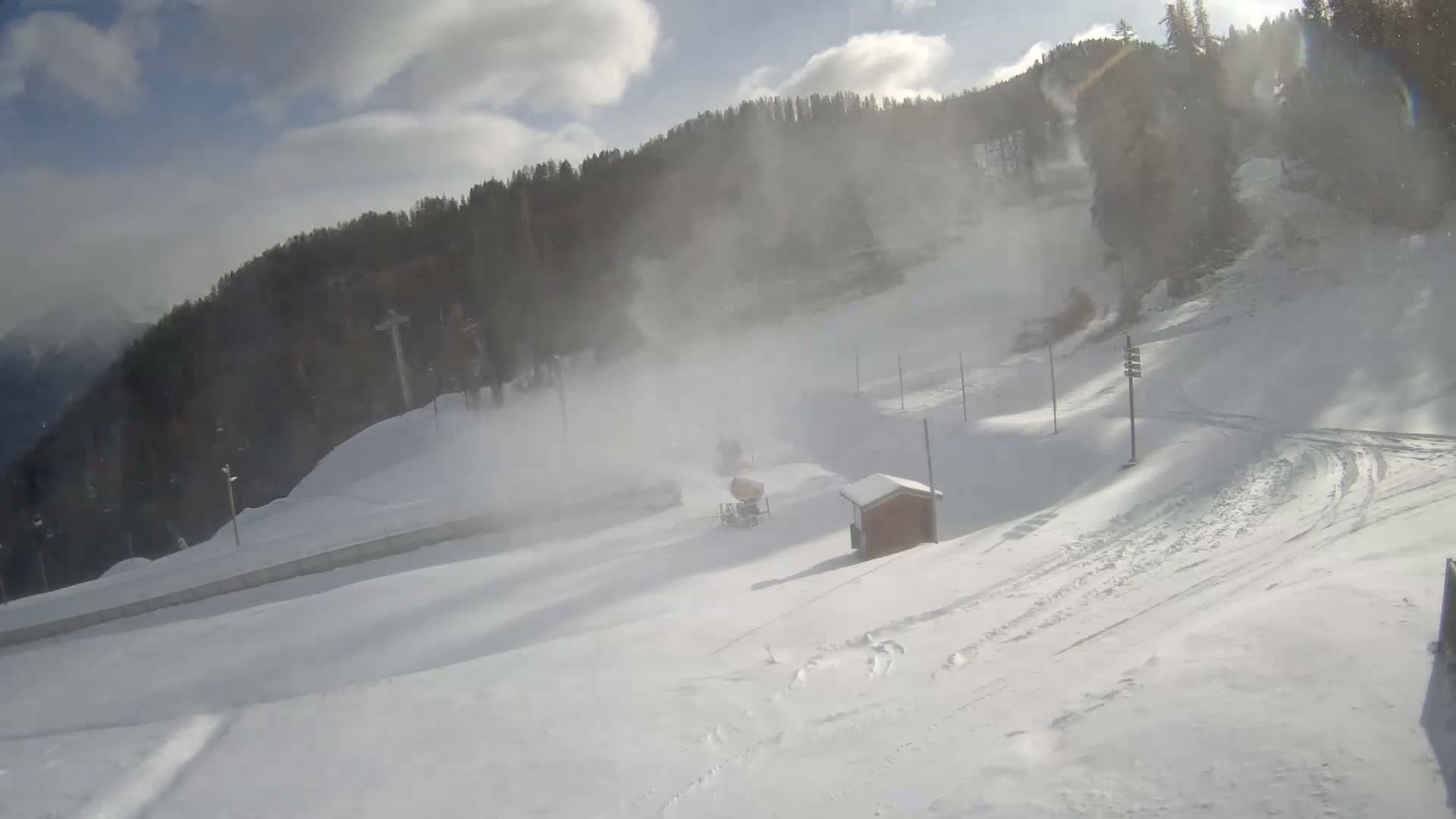Puy-Saint-Vincent 1600 Ski Slopes Live Cam - Briancon, Hautes-Alpes, Provence-Alpes-Cote d’Azur, France