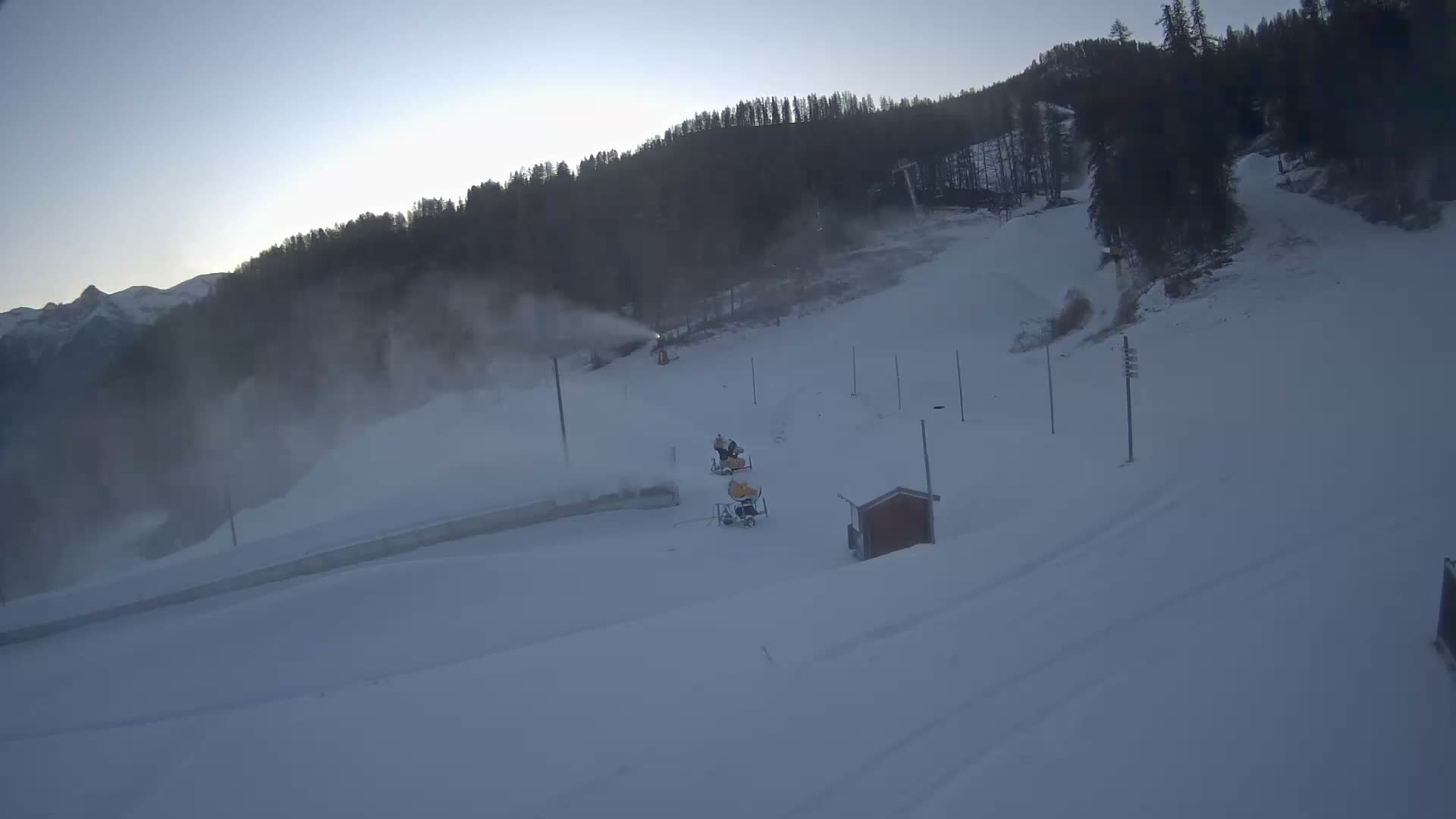 Puy-Saint-Vincent 1600 Ski Slopes Live Cam - Briancon, Hautes-Alpes, Provence-Alpes-Cote d’Azur, France