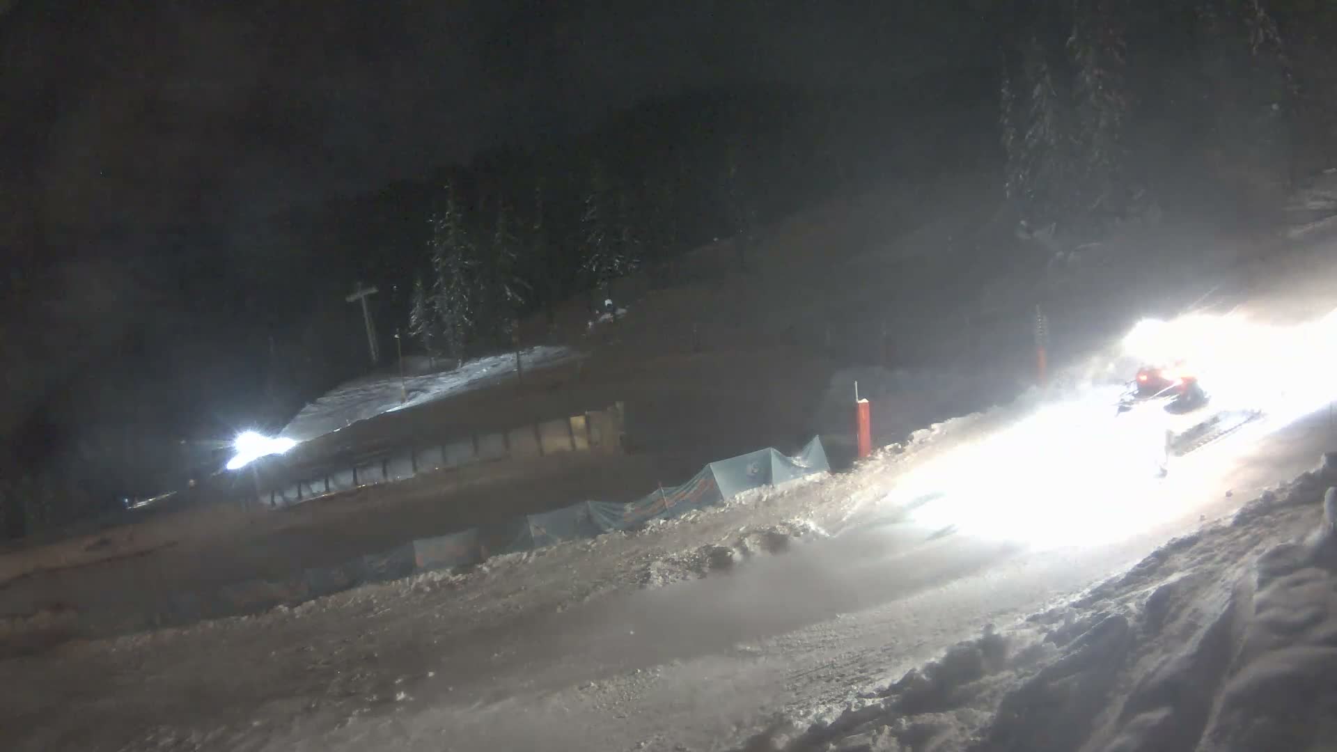 Puy-Saint-Vincent 1600 Ski Slopes Live Cam - Briancon, Hautes-Alpes, Provence-Alpes-Cote d’Azur, France