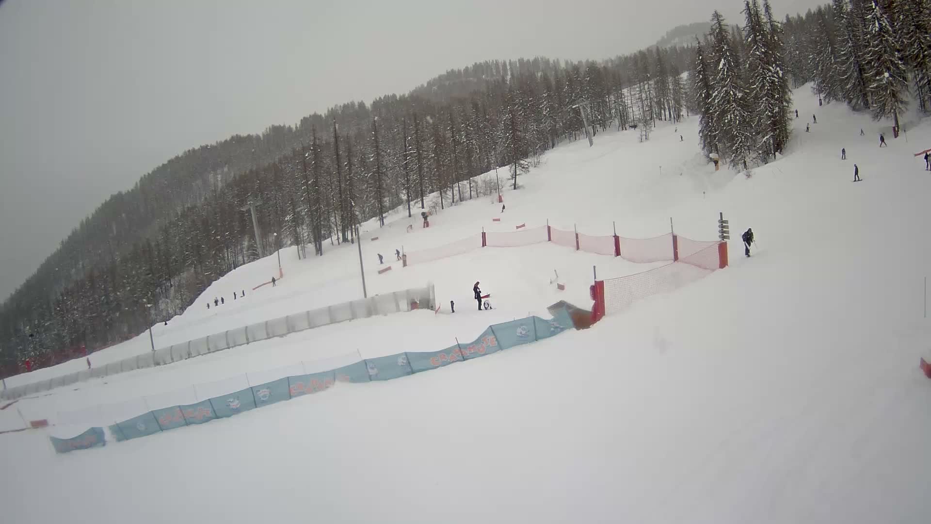 Puy-Saint-Vincent 1600 Ski Slopes Live Cam - Briancon, Hautes-Alpes, Provence-Alpes-Cote d’Azur, France