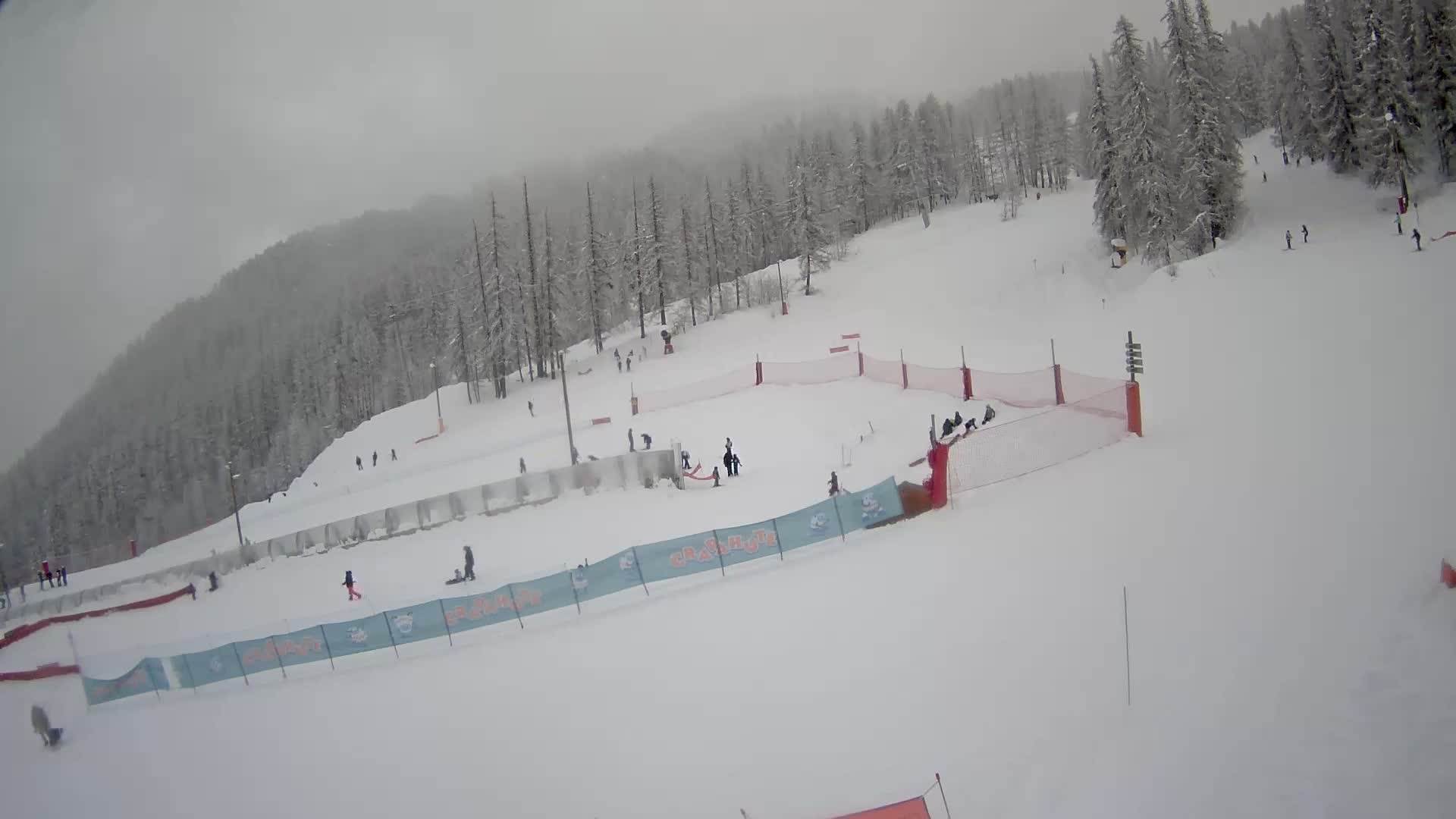 Puy-Saint-Vincent 1600 Ski Slopes Live Cam - Briancon, Hautes-Alpes, Provence-Alpes-Cote d’Azur, France