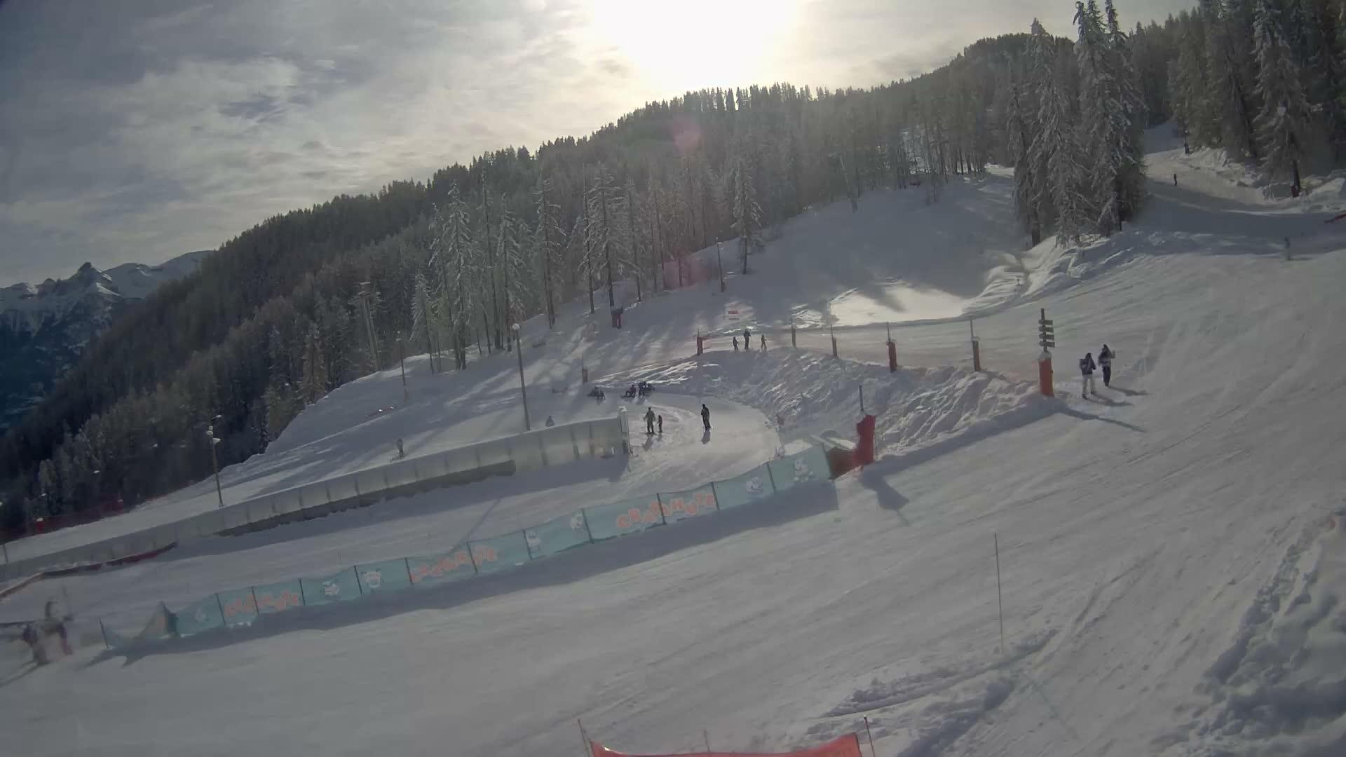 Puy-Saint-Vincent 1600 Ski Slopes Live Cam - Briancon, Hautes-Alpes, Provence-Alpes-Cote d’Azur, France