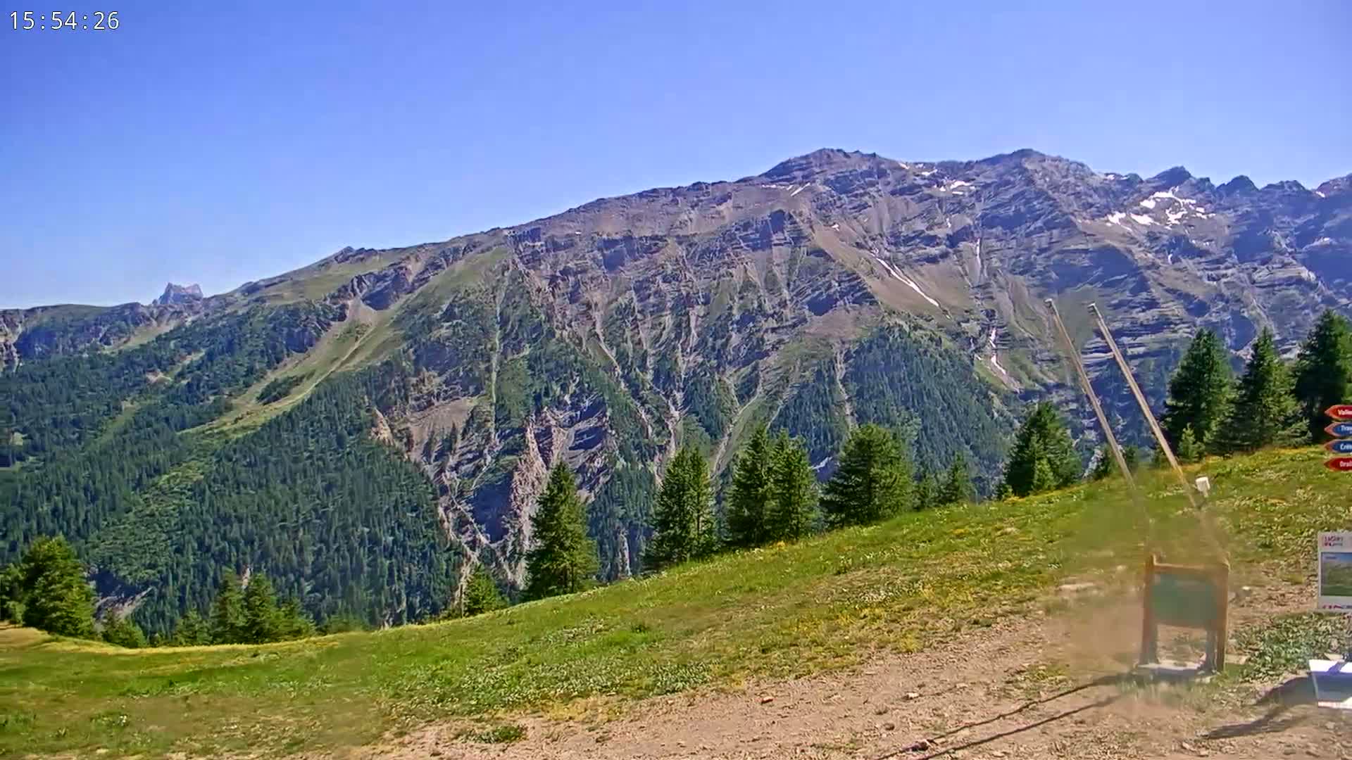 Puy-Saint-Vincent 2400 Ski Slopes & Alps Panoramic Live Cam - Briancon, Hautes-Alpes, Provence-Alpes-Cote d’Azur, France