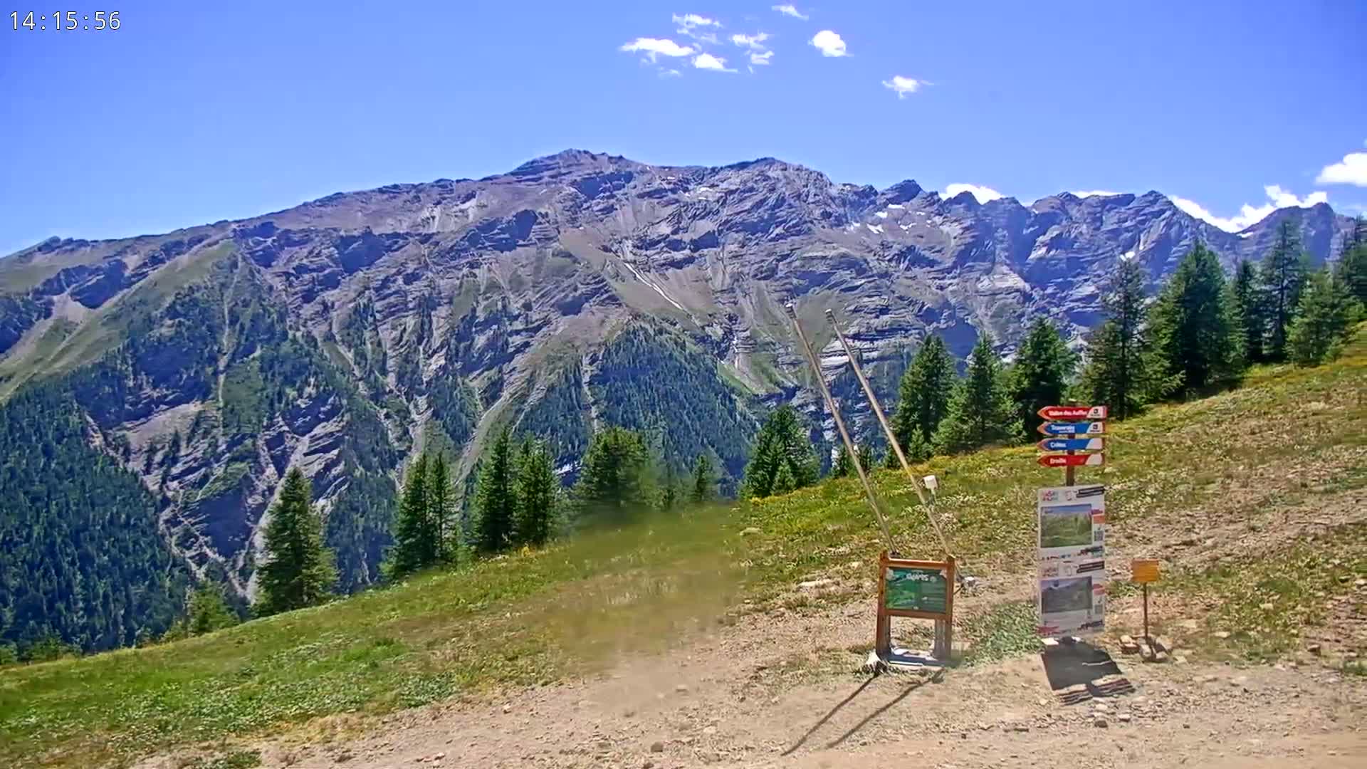 Puy-Saint-Vincent 2400 Ski Slopes & Alps Panoramic Live Cam - Briancon, Hautes-Alpes, Provence-Alpes-Cote d’Azur, France