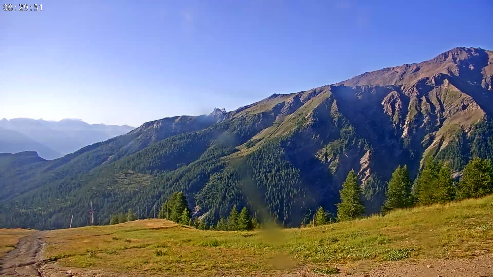Puy-Saint-Vincent 2400 Ski Slopes & Alps Panoramic Live Cam - Briancon, Hautes-Alpes, Provence-Alpes-Cote d’Azur, France