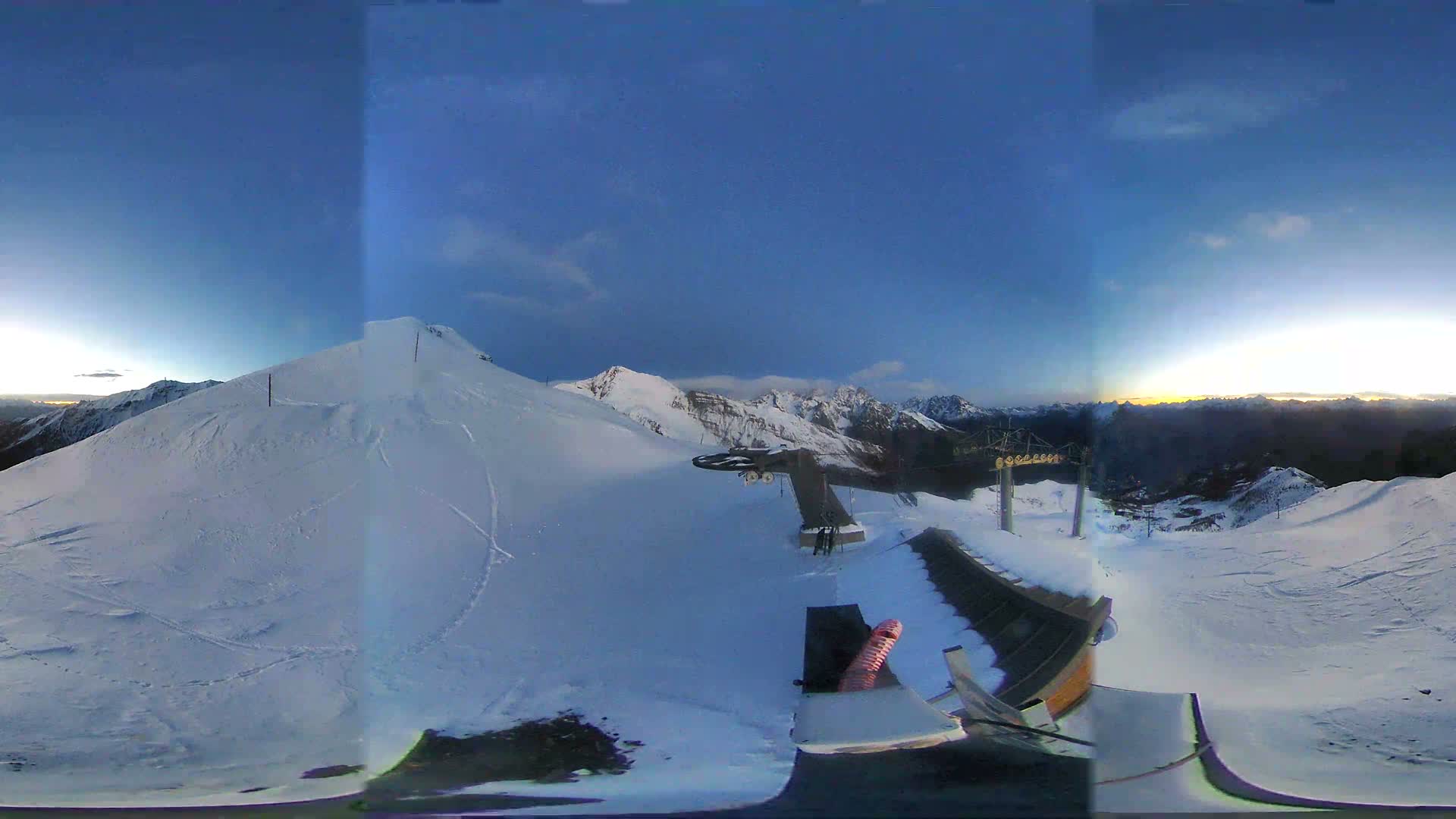 Puy-Saint-Vincent Peak Point Ski Slope,  Pendine  360 Panaromic  Live Camera - Briancon, Hautes-Alpes, Provence-Alpes-Cote d’Azur, France