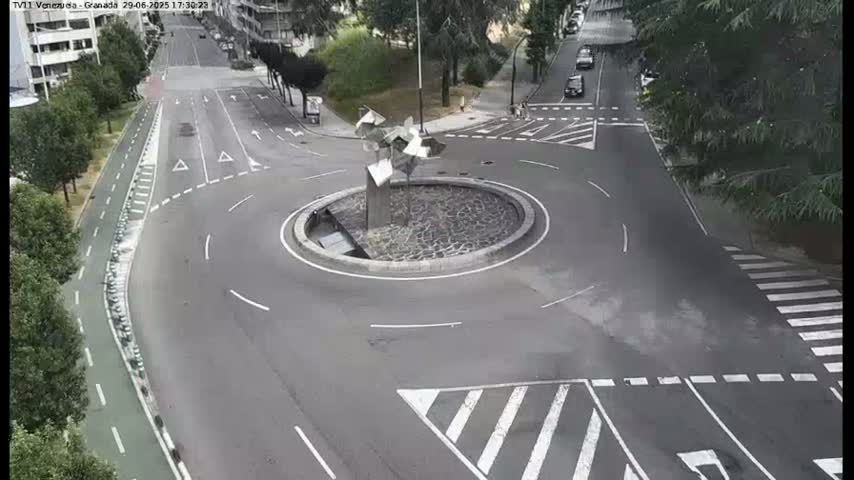 Vigo City - Gregorio Espino & Jenaro de la Fuente Avenue Live Cam - Pontevedra, Galicia, Spain