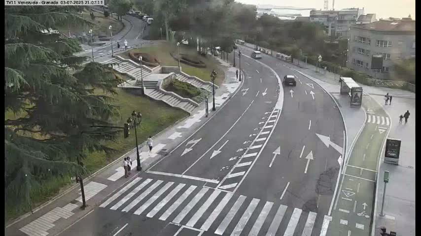 Vigo City - Gregorio Espino & Jenaro de la Fuente Avenue Live Cam - Pontevedra, Galicia, Spain