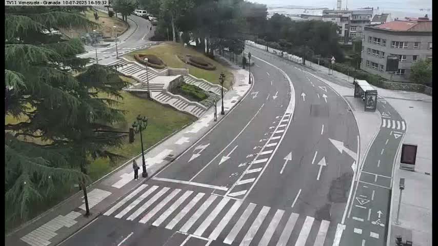 Vigo City - Gregorio Espino & Jenaro de la Fuente Avenue Live Cam - Pontevedra, Galicia, Spain