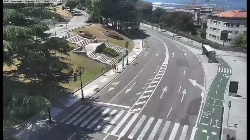 Vigo City - Gregorio Espino & Jenaro de la Fuente Avenue Live Cam - Pontevedra, Galicia, Spain
