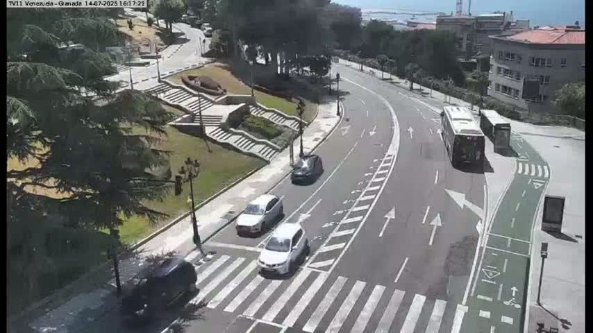 Vigo City - Gregorio Espino & Jenaro de la Fuente Avenue Live Cam - Pontevedra, Galicia, Spain