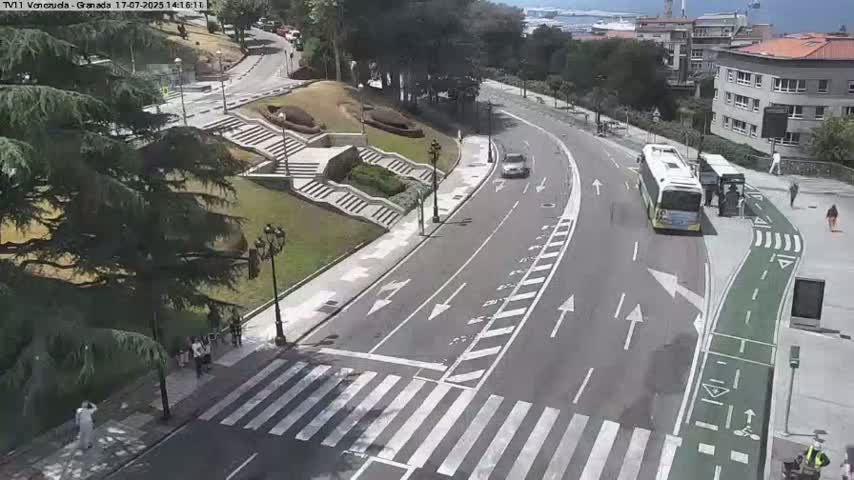 Vigo City - Gregorio Espino & Jenaro de la Fuente Avenue Live Cam - Pontevedra, Galicia, Spain