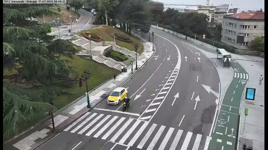 Vigo City - Gregorio Espino & Jenaro de la Fuente Avenue Live Cam - Pontevedra, Galicia, Spain