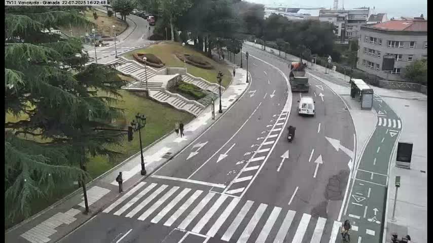 Vigo City - Gregorio Espino & Jenaro de la Fuente Avenue Live Cam - Pontevedra, Galicia, Spain