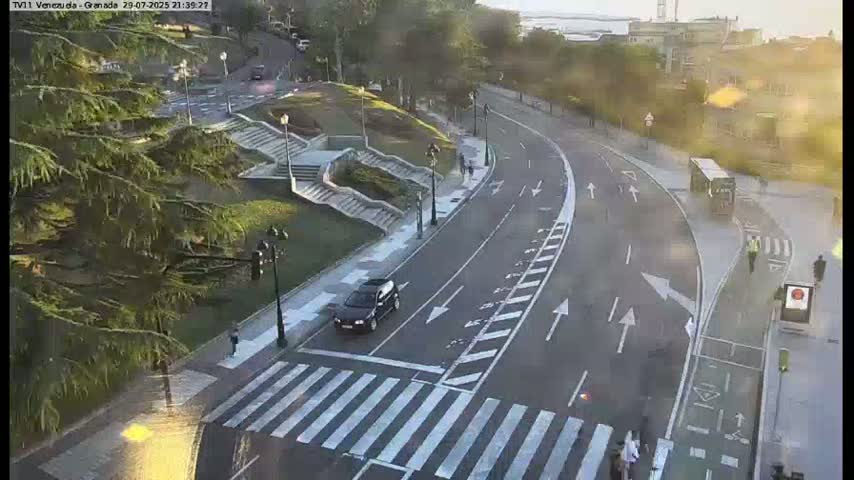 Vigo City - Gregorio Espino & Jenaro de la Fuente Avenue Live Cam - Pontevedra, Galicia, Spain