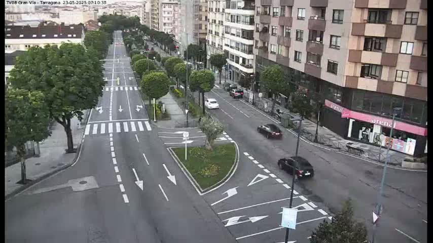 Vigo, Gran Via Avenue & Rua de Tarragona Avenue Live Cam - Pontevedra, Galicia, Spain