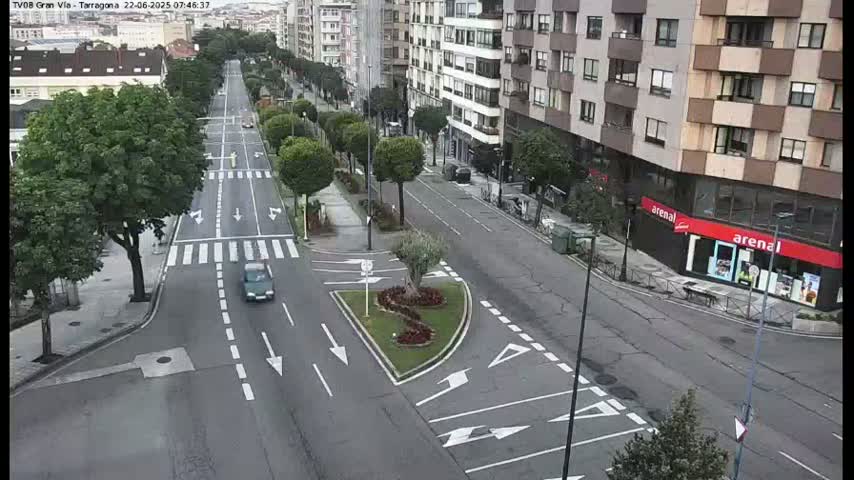 Vigo, Gran Via Avenue & Rua de Tarragona Avenue Live Cam - Pontevedra, Galicia, Spain