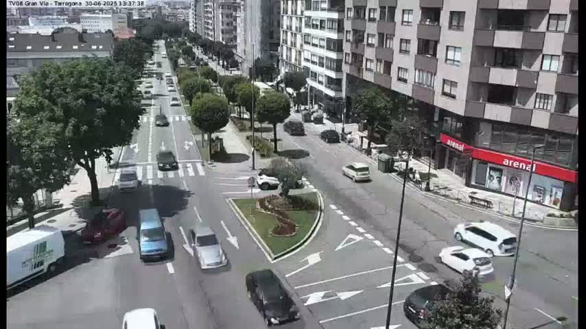 Vigo, Gran Via Avenue & Rua de Tarragona Avenue Live Cam - Pontevedra, Galicia, Spain