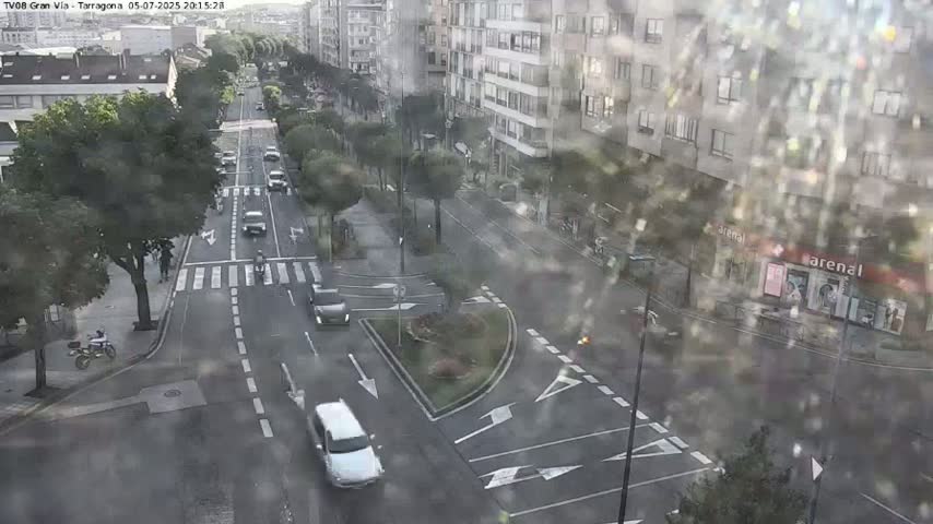 Vigo, Gran Via Avenue & Rua de Tarragona Avenue Live Cam - Pontevedra, Galicia, Spain