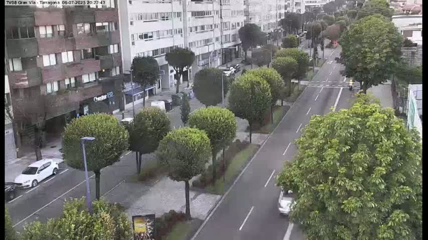Vigo, Gran Via Avenue & Rua de Tarragona Avenue Live Cam - Pontevedra, Galicia, Spain