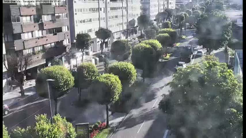 Vigo, Gran Via Avenue & Rua de Tarragona Avenue Live Cam - Pontevedra, Galicia, Spain